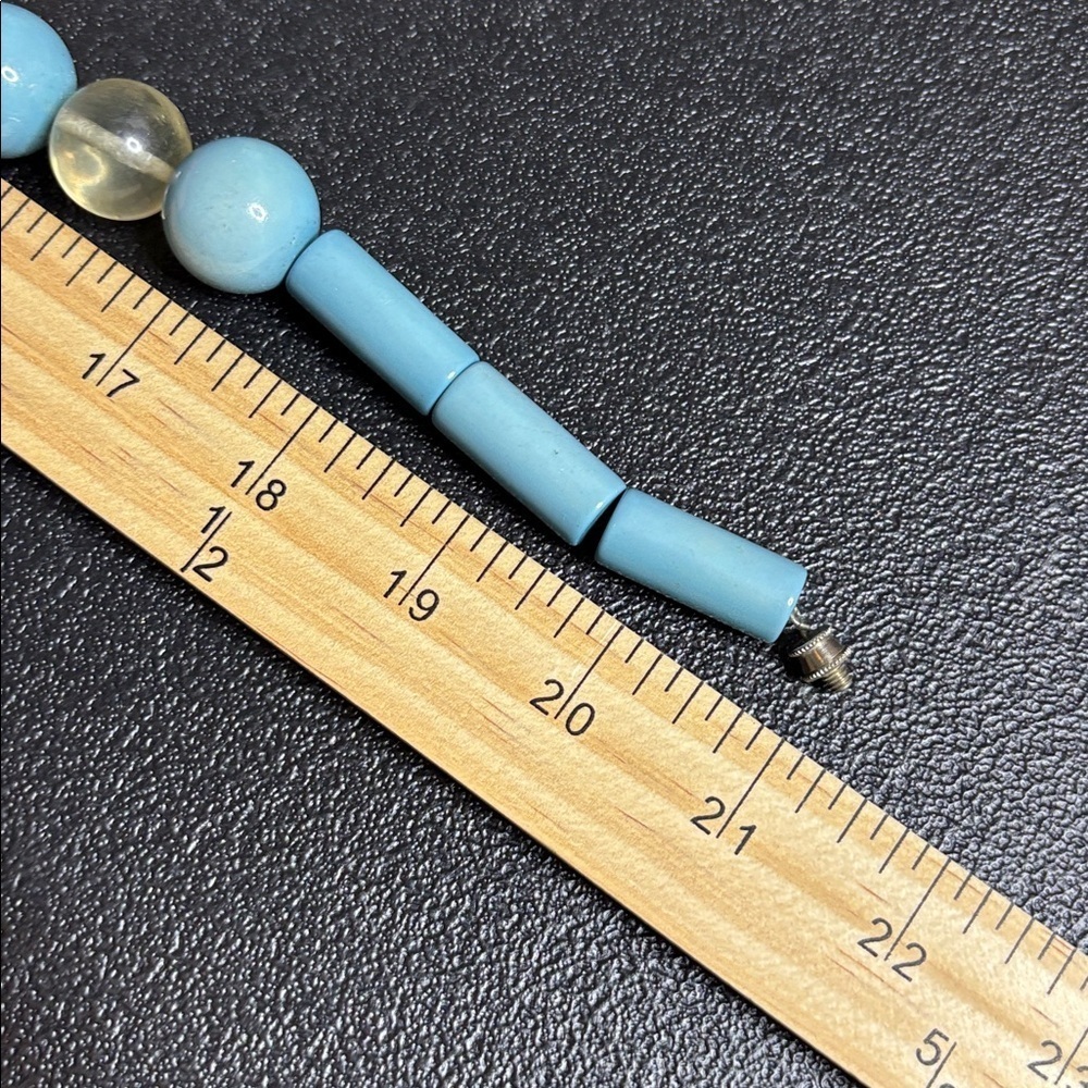 Vintage Retro Pinup Acrylic Chunky Chic Blue and Yellow Beaded Necklace - Picture 7 of 7